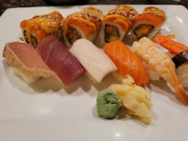 Hako Sushi food