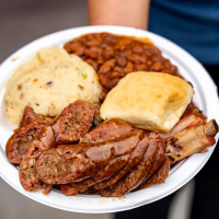 Dickey's Barbecue Pit food