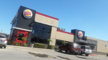 Burger King outside