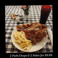 Jonathan's Pizza And Wings food