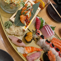 Douzo Modern Japanese Restaurant & Lounge food