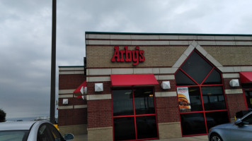 Arby's outside