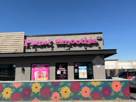 Planet Smoothie food