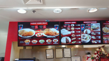 Chowking inside