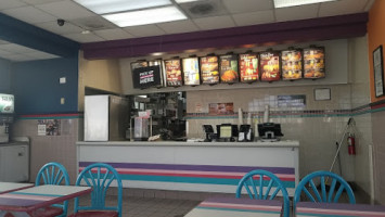 Taco Bell In Cov inside