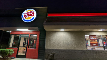 Burger King outside