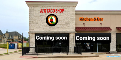 Jj"s Taco Shop inside