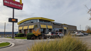 Mcdonald's outside