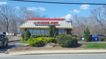 Burger King outside