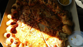 Pizza Hut food