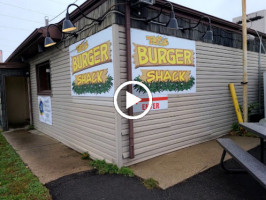 Tay's Burger Shack outside