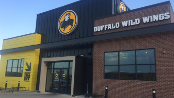 Buffalo Wild Wings food