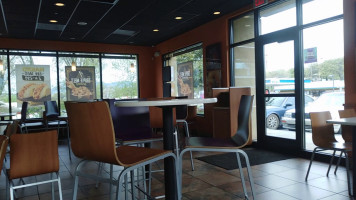 Taco Bell outside