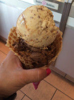 Baskin-robbins food