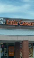 Little Caesars Pizza food