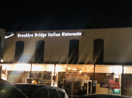 Brooklyn Bridge Italian Restaurant outside