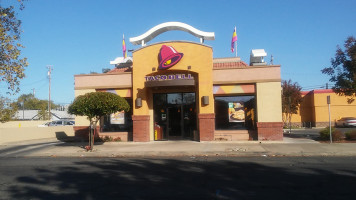 Taco Bell outside