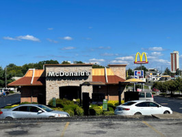 Mcdonald's outside