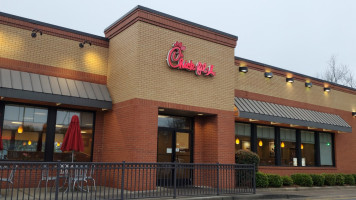 Chick-fil-a outside