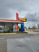 Sonic Drive-in outside