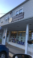 The Cheese Shop Of Centerbrook outside