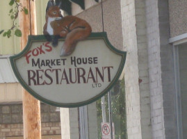 Fox's Market House food