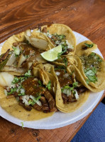 Tacos El Tony inside