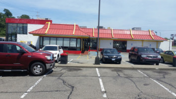 Mcdonald's In West Miffl outside