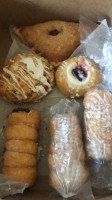 Ramon’s Bakery food