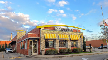 Mcdonald's outside