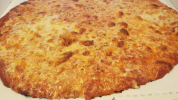 That’sa Nice’a Pizza food