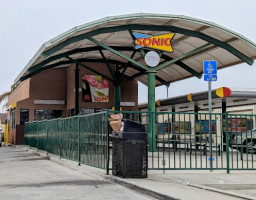 Sonic Drive-in outside