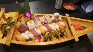 Tomo Sushi Hibachi food