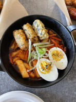 Kokodek Korean Fried Chicken inside