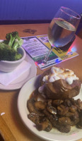 Texas Roadhouse food