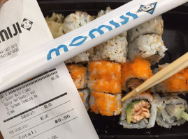 Momiji Sushi food