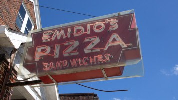 Emidio's Pizza food