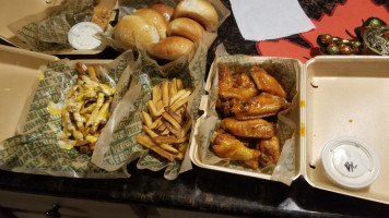 Wingstop food