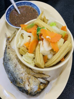 Noppagao Thai Cuisine food