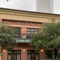 Vic & Anthony's Steakhouse - Houston outside