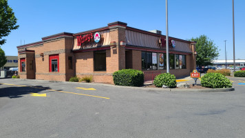 Wendy's inside