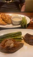 Longhorn Steakhouse food