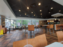 Taco Bell inside