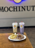 Mochinut food