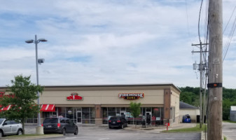 Firehouse Subs Boulevard Shoppes outside