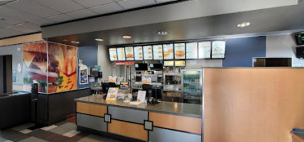 Carl's Jr. inside