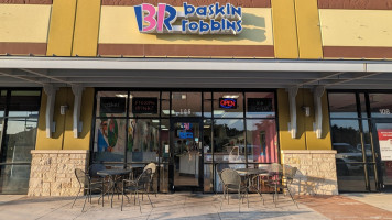 Baskin-robbins food