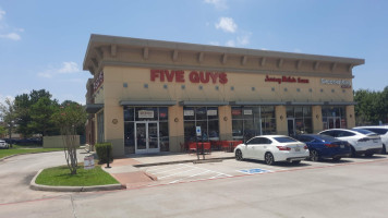 Five Guys outside