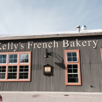 Kelly's French Bakery food