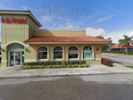 Pollo Tropical outside